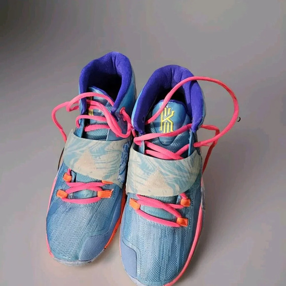 Nike Kyrie 6 GS Pool Party VI Irving Mavs Neon Retro RARE Size 7Y - Picture 4 of 10